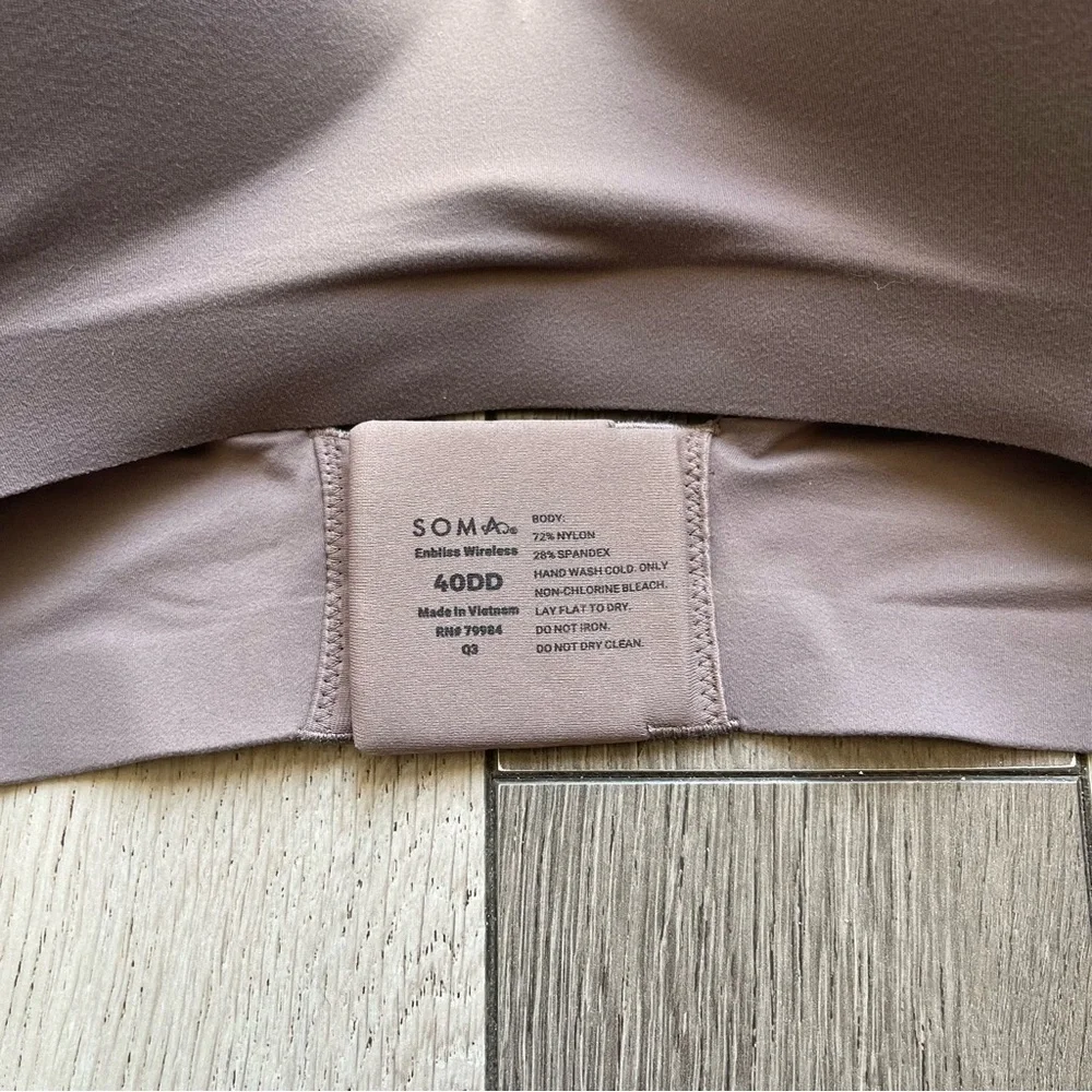 Soma Seamless Wireless Bras Blue and Tan